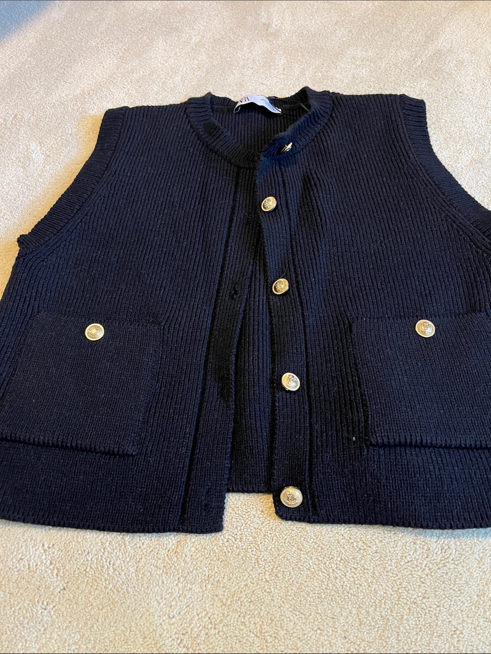 ZARA Black Ribbed Knit Sweater Vest - size M